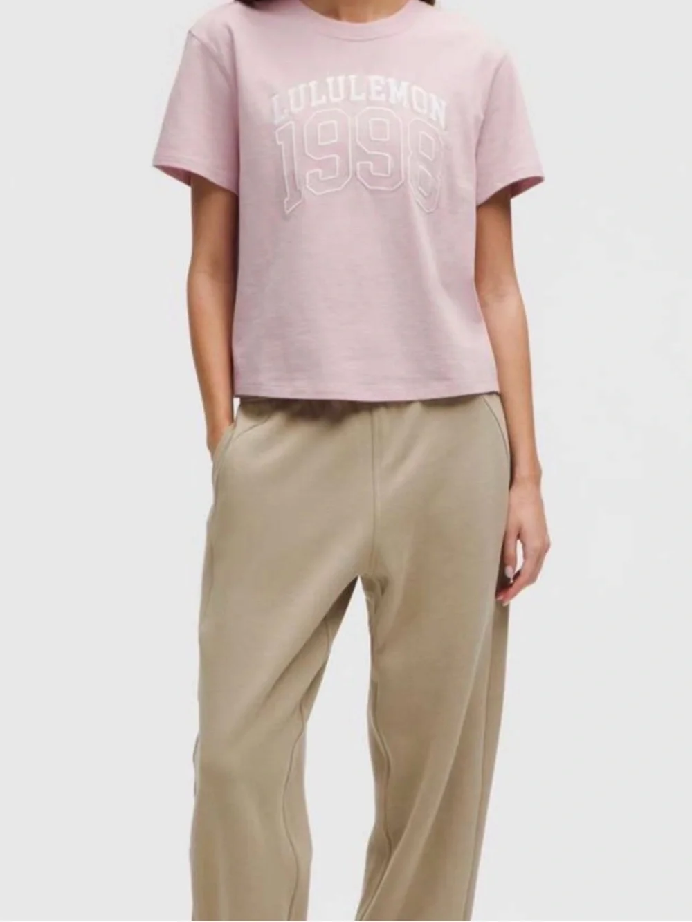 Lululemon Relaxed-Fit Cotton Jersey T-Shirt Graphic Pink Haze Size 8 NWOT